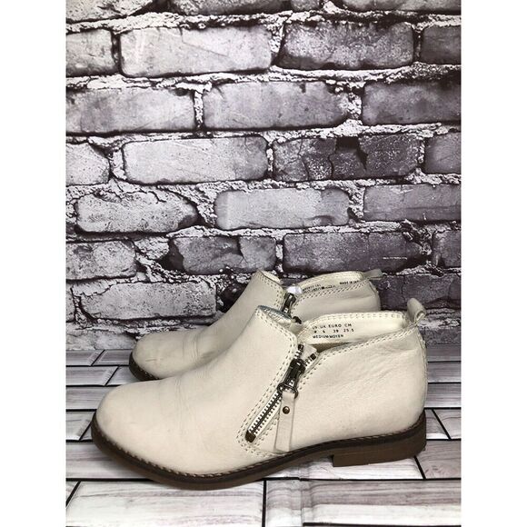 Hush Puppies Medium Moyen Ivory Suede Leather Zip Heel Booties Women Sz 8M US/39 - Picture 3 of 16